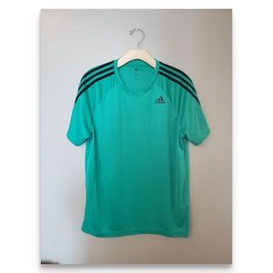New Adidas men t-shirt